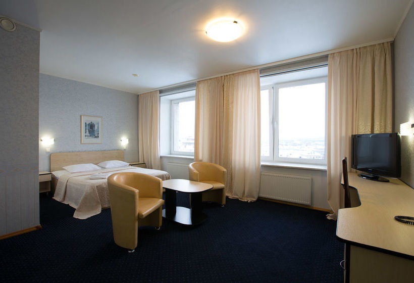 Hotel Meridian Murmansk 5