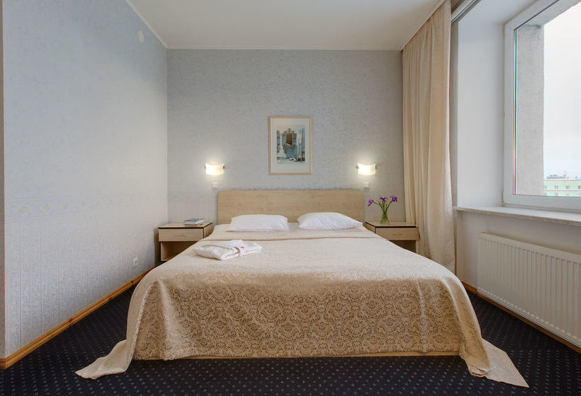 Hotel Meridian Murmansk 6