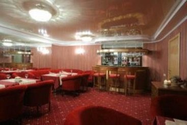 Hotel Oktyabrskaya Sverdlovsk