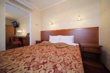 Hotel Oktyabrskaya 4