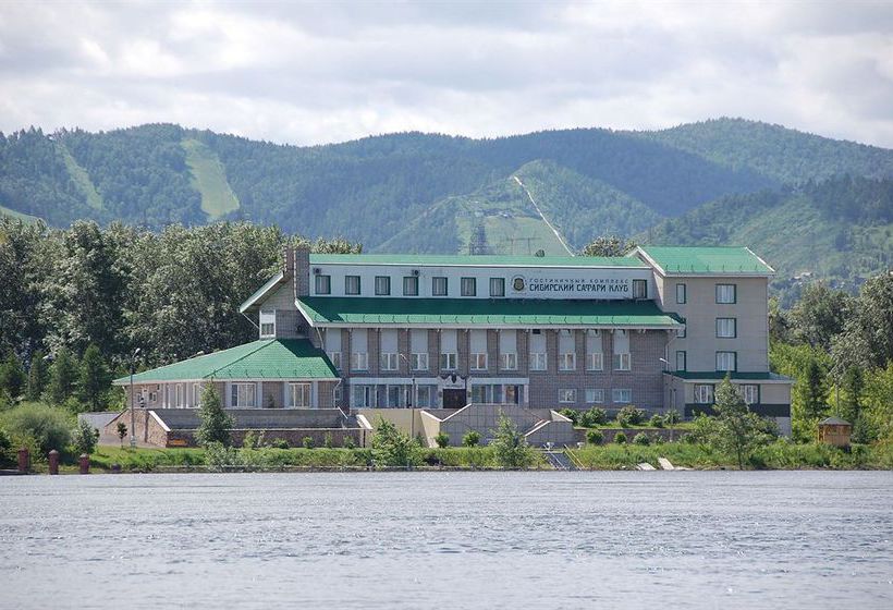 Hotel Siberian Safari Club
