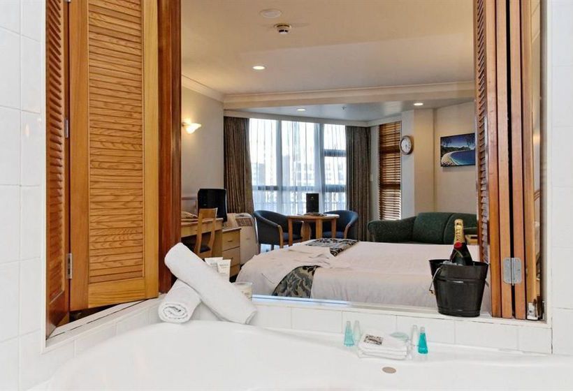 Amora Hotel Auckland 15