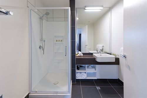 Scenic Hotel Dunedin City 8