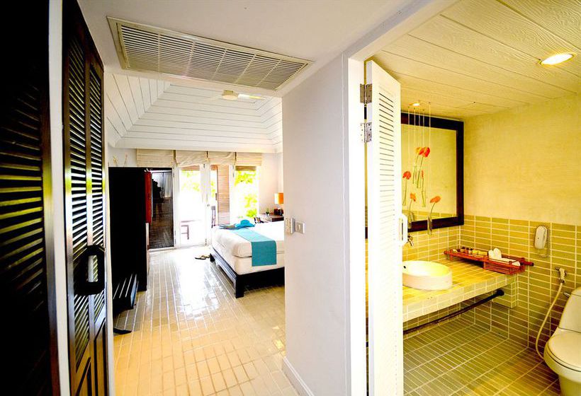 Hotel Iyara Beach & Plaza 11