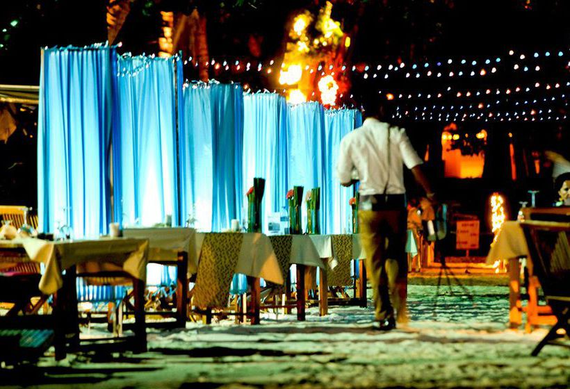 Hotel Iyara Beach & Plaza 7