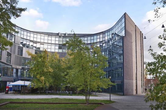 Best Western Premier Hotel Am Borsigturm 18