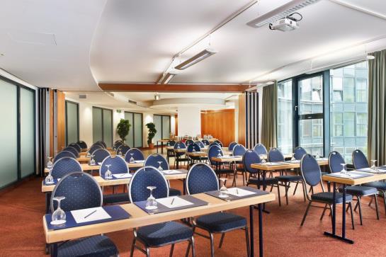 Best Western Premier Hotel Am Borsigturm 4