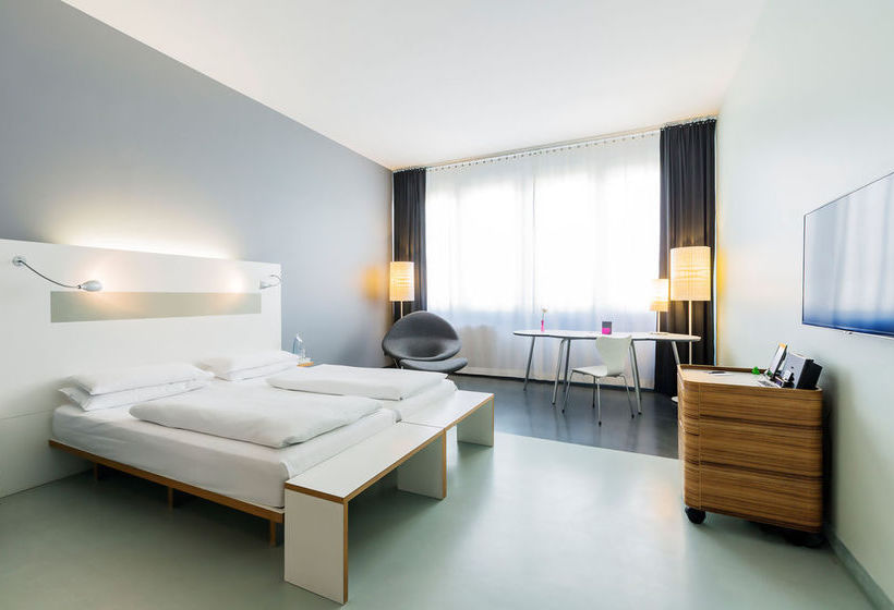 Ku'Damm 101 Hotel 12