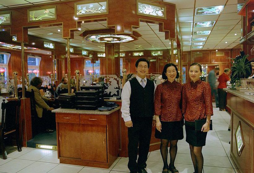 Hotel Airport Fashion 1