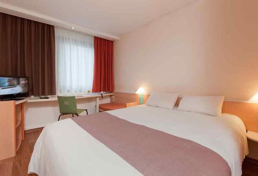 Hotel Ibis Wuerzburg 4