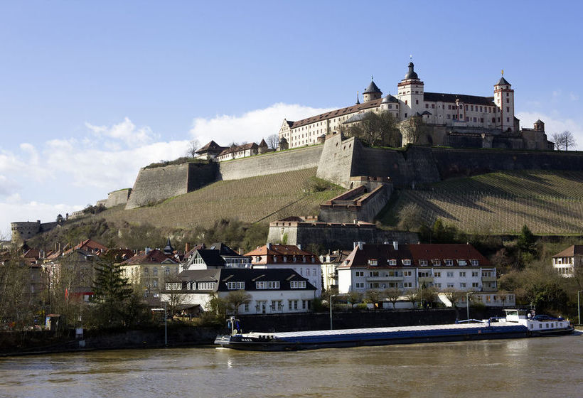 Hotel Ibis Wuerzburg 6