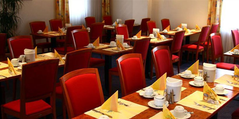 Grand City Hotel Residenz Pforzheim 13