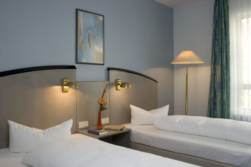 Hotel Alt-Tempelhof 9