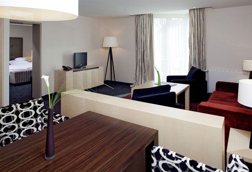 Ringhotel Waldschloesschen Schleswig 1