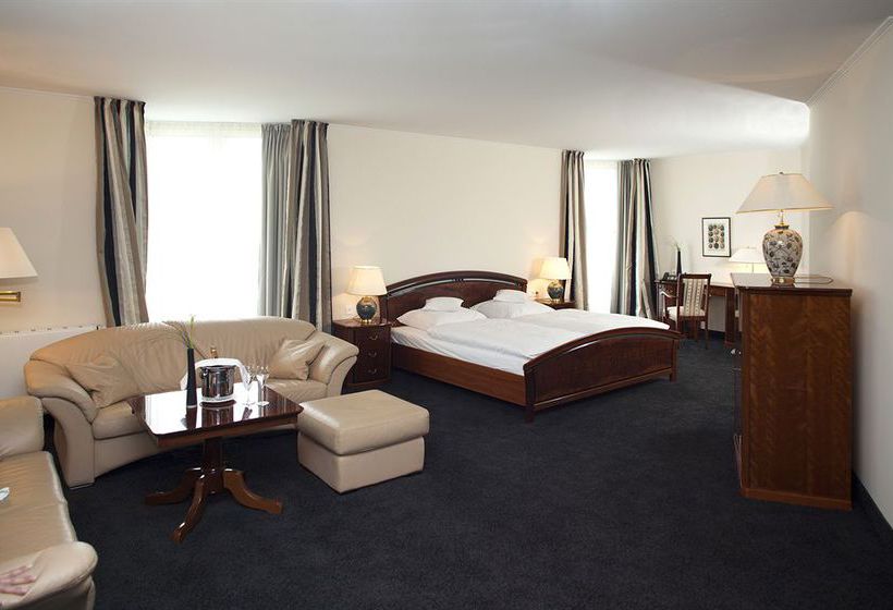 Ringhotel Waldschloesschen Schleswig 5