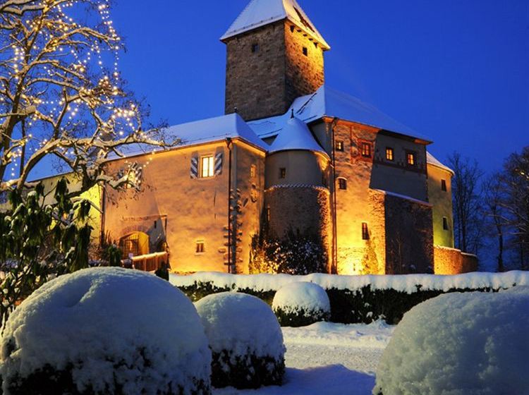 Hotel Burg Wernberg 9