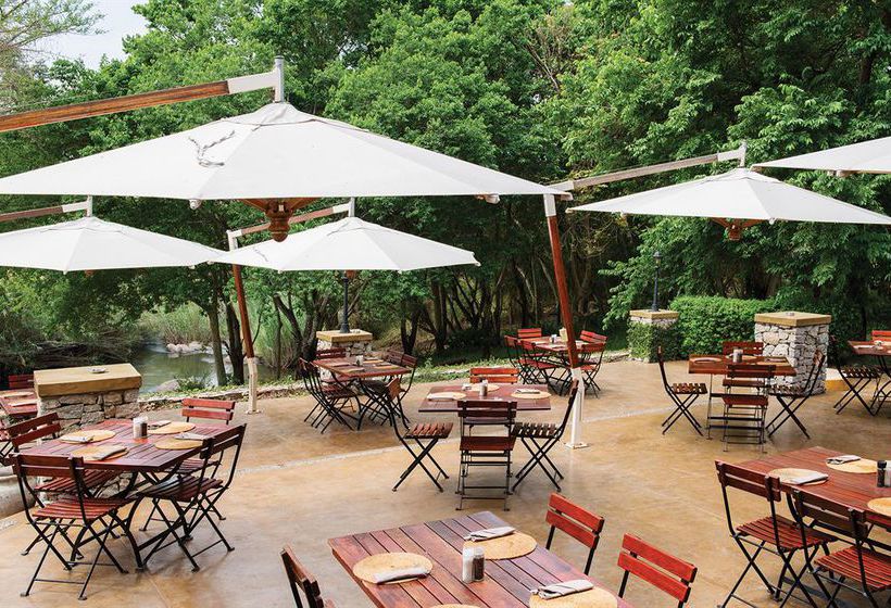 Hotel Hippo Hollow 19