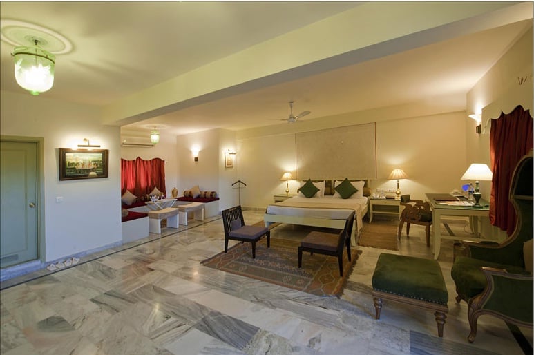 Hotel Fort Rajwada 1