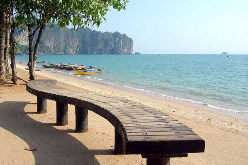 Hotel Ao Nang Sunset 14