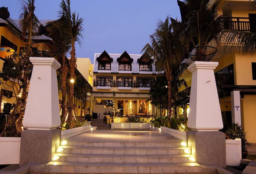Hotel Woraburi Phuket Resort & Spa 1