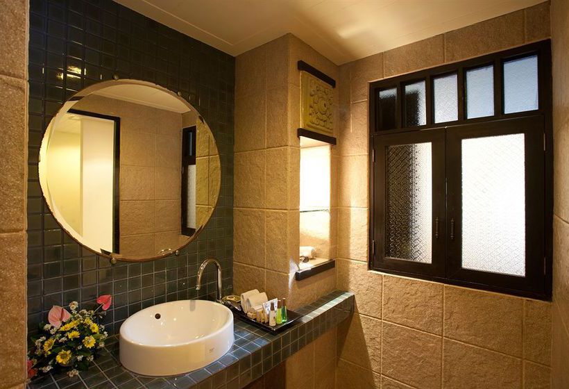 Hotel Woraburi Phuket Resort & Spa 2