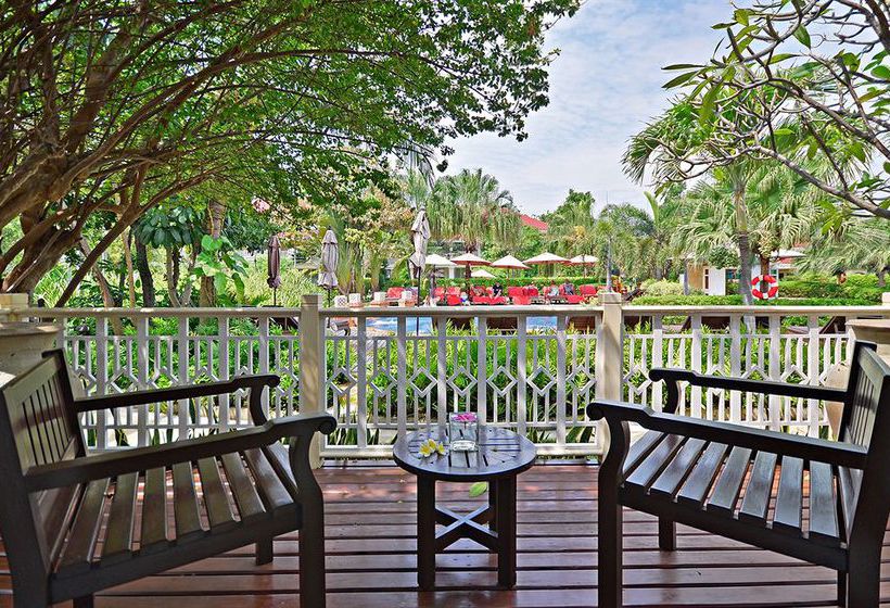 Hotel Wora Bura Hua Hin Resort & Spa 4
