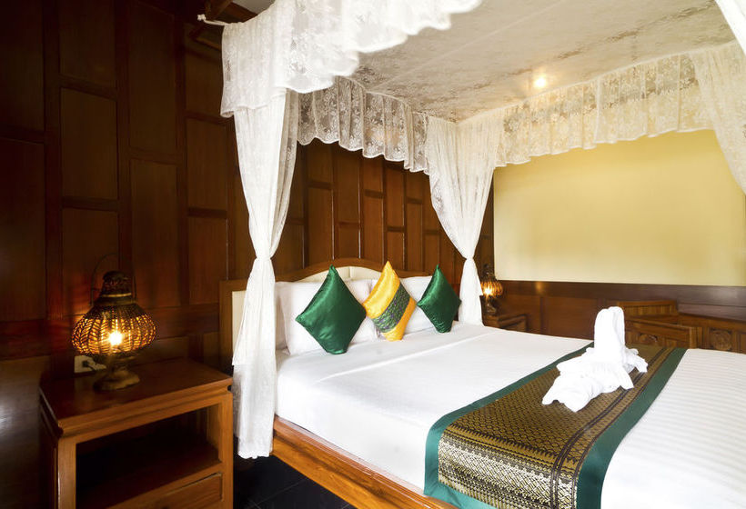 Hotel Buri Beach Resort 1