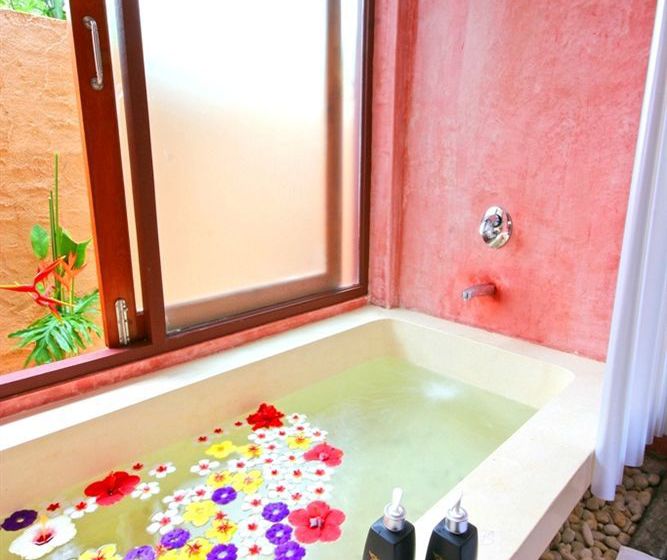 Banburee Resort & Spa 15