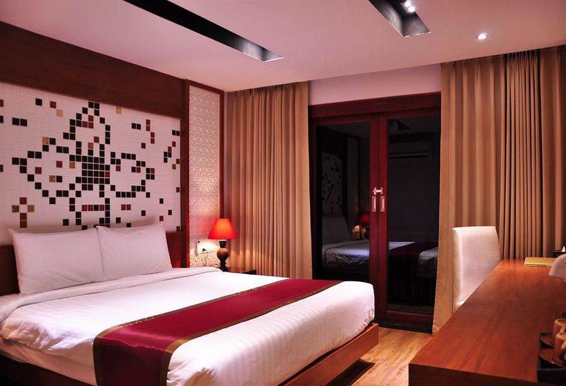 Hotel Phi Phi Natural Resort 7