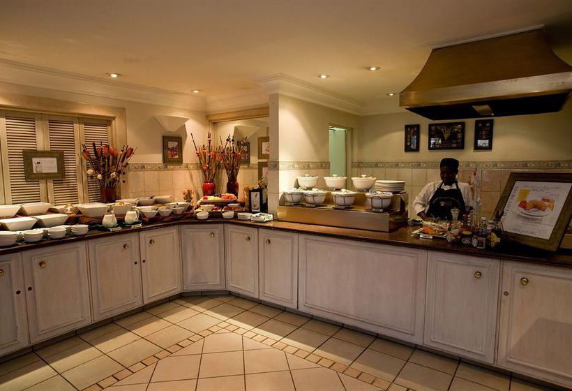 Hotel Courtyard Eastgate 4