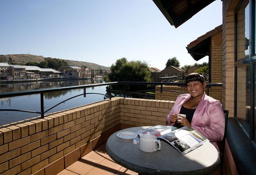 Hotel Courtyard Eastgate 9