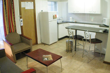 Hotel Hatfield Apartments 5