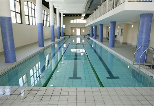 Island Club Hotel & Apartments 4