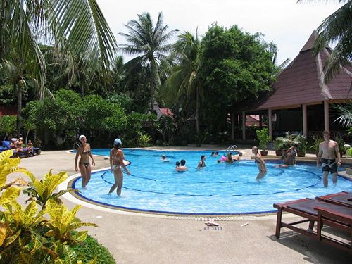 Chaweng Buri Resort & Spa 12