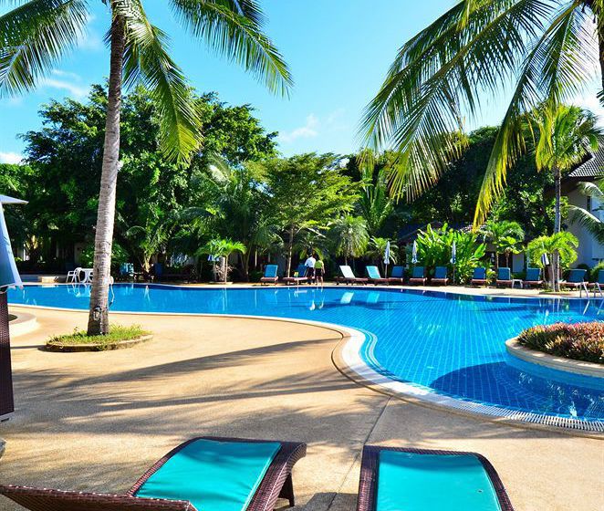 Hotel First Bungalow Beach Resort 1