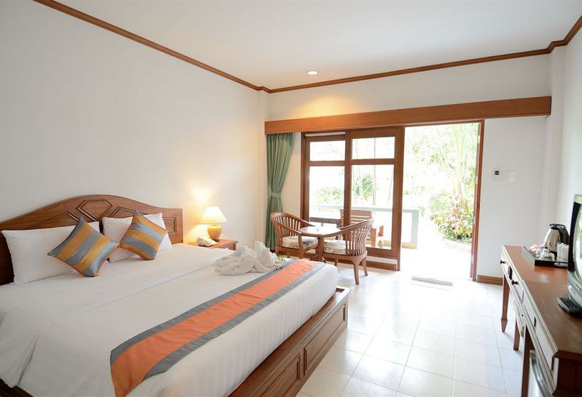 Hotel First Bungalow Beach Resort 15