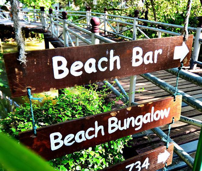 Hotel First Bungalow Beach Resort 4