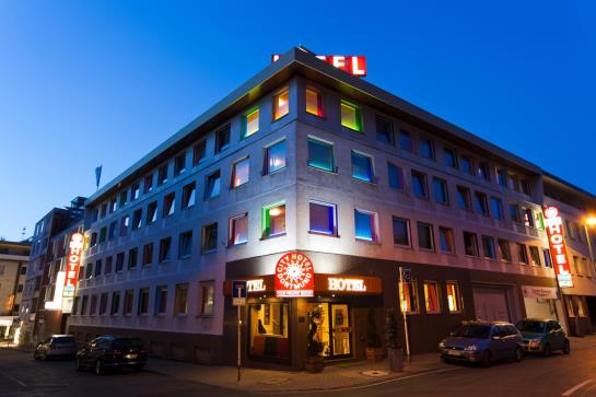City Hotel Dortmund 9