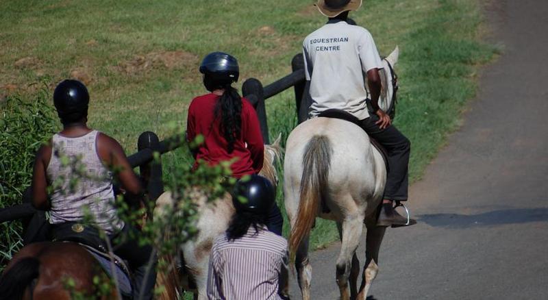 Hotel Alpine Health Resort 9