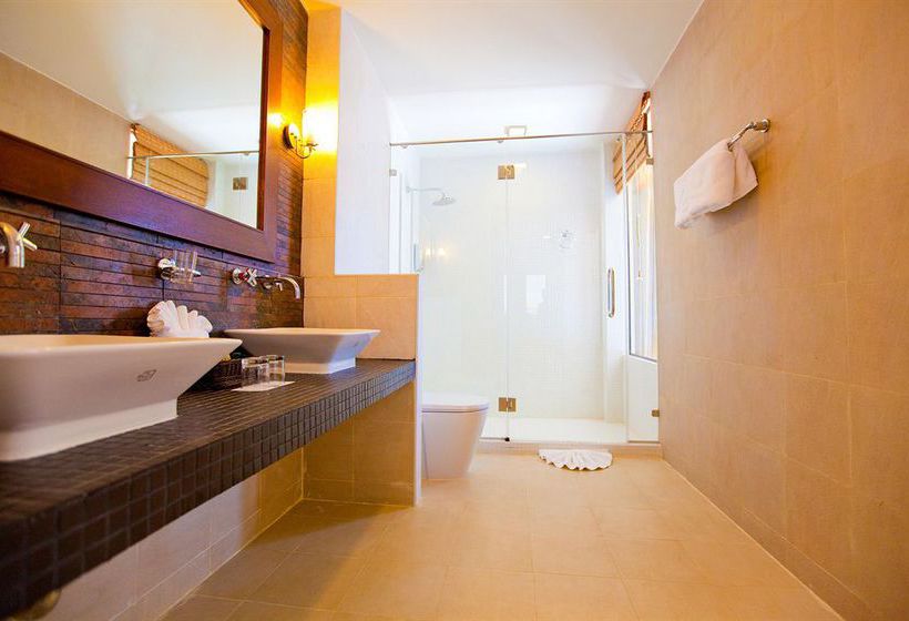 Hotel Coconut Village Resort 8