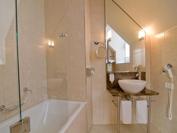 Hotel Achat Premium City-Wiesbaden 10