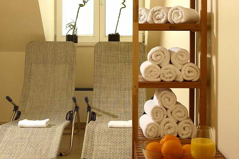 Hotel Achat Premium City-Wiesbaden 5