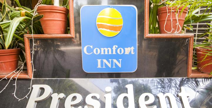 Hotel Comfort Inn President 20