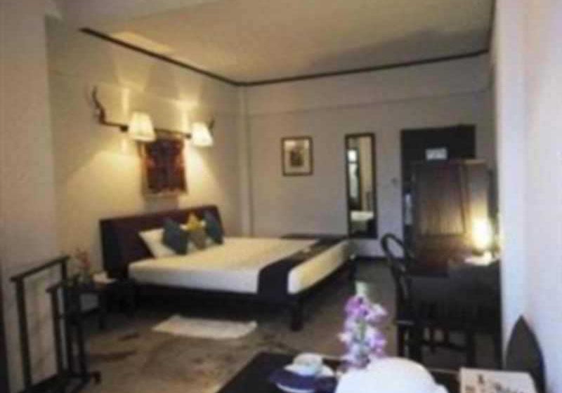 Hotel Ananda Museum Gallery 6