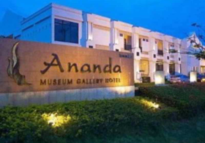 Hotel Ananda Museum Gallery 9