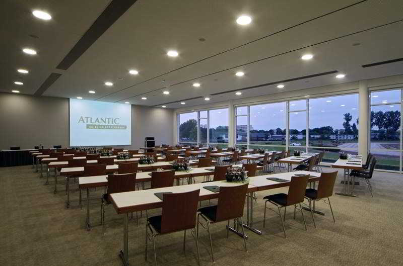 Atlantic Hotel an der Galopprennbahn 2