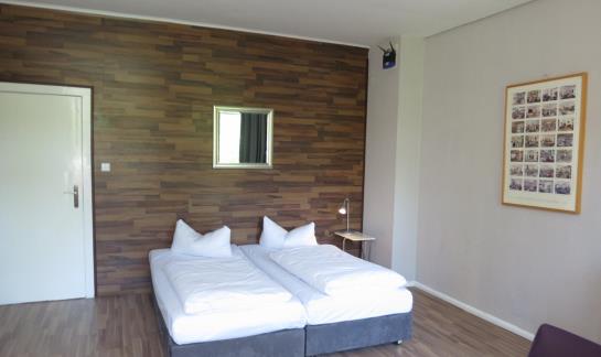 Apartcity-Serviced Apartments 6