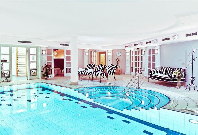 Hotel Louisa's Place 1