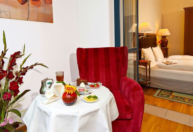 Hotel Louisa's Place 5