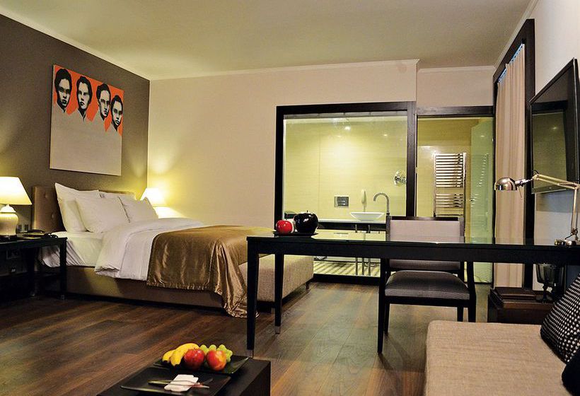 Quentin Design Hotel 18